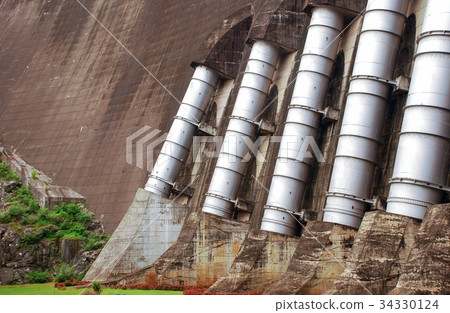 Hydroelectric power plant at concrete dam 34330124