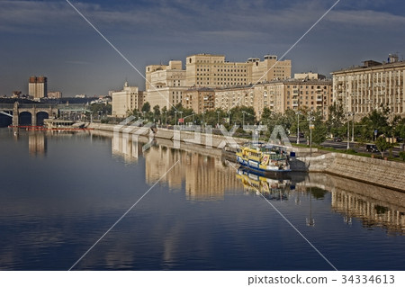 Embankments of the city of Moscow. Embankments of the city of Moscow. 34334613