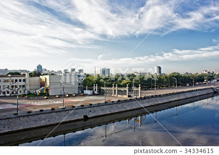 Embankments of the city of Moscow. 34334615