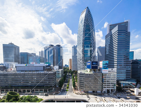 東京新宿站西口和高層建築 東京新宿站西口和高層建築 34341030