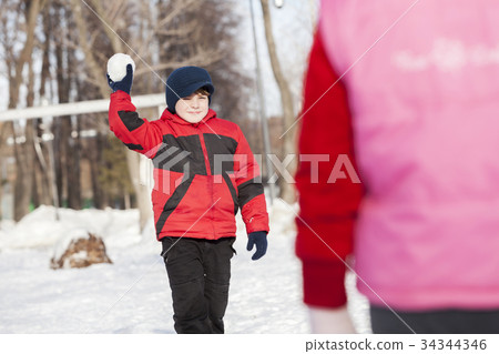 Winter activity Winter activity 34344346