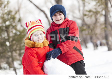 Winter active games 34344698