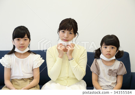 姐姐和母親誰去除了面具 34355584