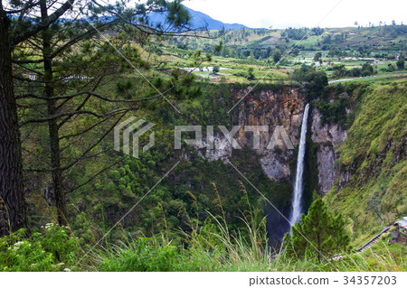 Sipisopiso waterfall, Medan, Indonesia. Sipisopiso waterfall, Medan, Indonesia. 34357203