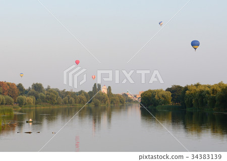 The view on balloons are over Olexandria Park 34383139
