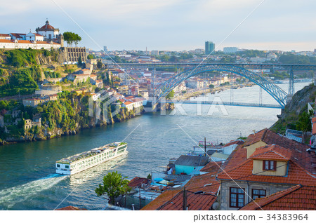Cruise ship. Douro river. Porto 34383964