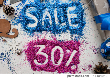 Sales on Christmas and New Year holidays Sales on Christmas and New Year holidays 34384039