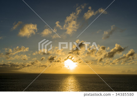在Oginosaki的日落在石垣島 34385580