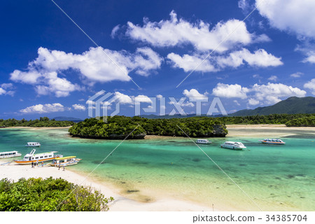 Kabira海灣珊瑚礁海在石垣島的 34385704