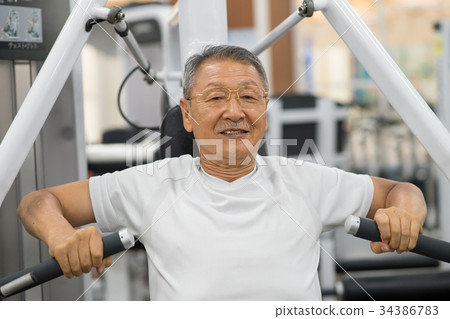 健身房高級活躍肌肉訓練 34386783