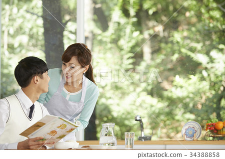 學生,媽媽,早上,候選人 學生,媽媽,早上,候選人 34388858