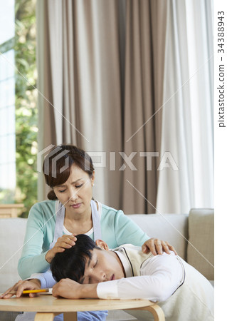 學生，媽媽，學習，候選人 34388943