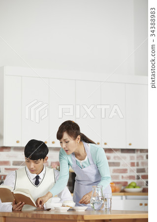 Student, Mom, Morning, Candidate Student, Mom, Morning, Candidate 34388983