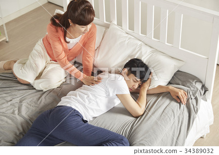 Student, Mom, Morning, Candidate 34389032