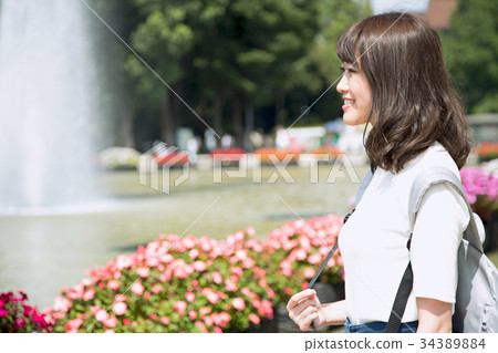 女性獨自旅行 女性獨自旅行 34389884