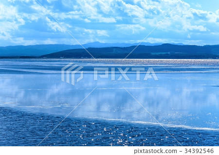 薩羅馬湖 34392546