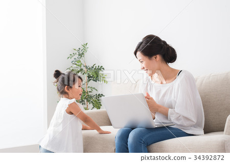 Home work mom image 34392872