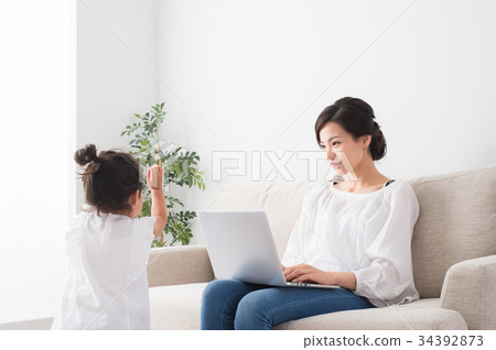 Home work mom image Home work mom image 34392873