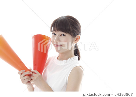 Women's image of watching sports image Women's image of watching sports image 34393867