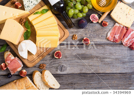 Different kind of cheese Different kind of cheese 34394969