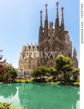 Barcelona city and sagrada familia,Spain 34397364