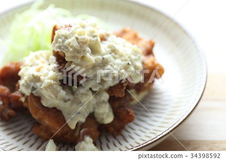 Fried chicken tartar sauce Fried chicken tartar sauce 34398592