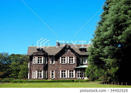Blue sky and Western-style building (old Furukawa garden) 34402826