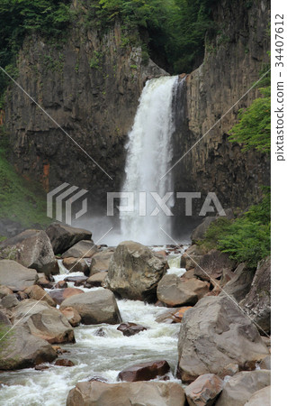 Japan's Hundred Waterfalls 34407612