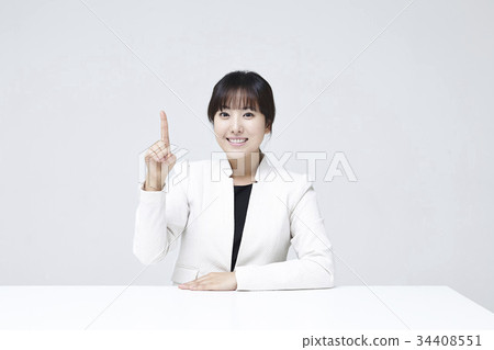 Business woman 34408551