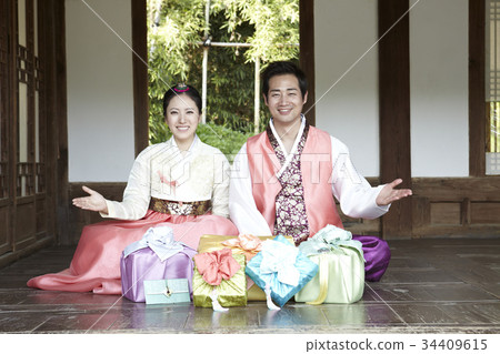 Couple, hanbok 34409615