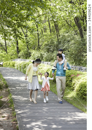 family family 34409624