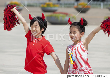 孩子,紅魔鬼 孩子,紅魔鬼 34409673