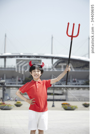 孩子,紅魔鬼 孩子,紅魔鬼 34409695