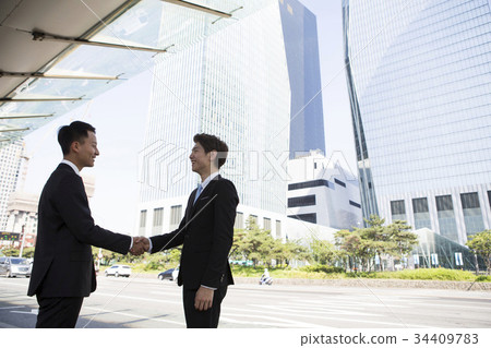 Businessman, Yeouido, Yeongdeungpo-gu, Seoul Businessman, Yeouido, Yeongdeungpo-gu, Seoul 34409783