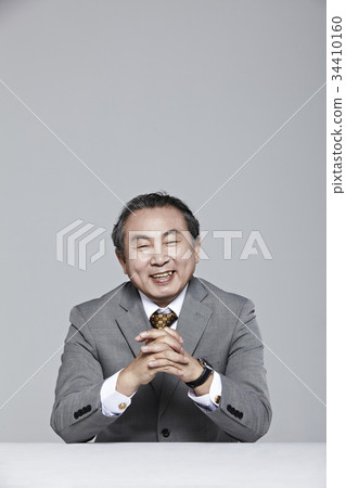 middle-age 34410160