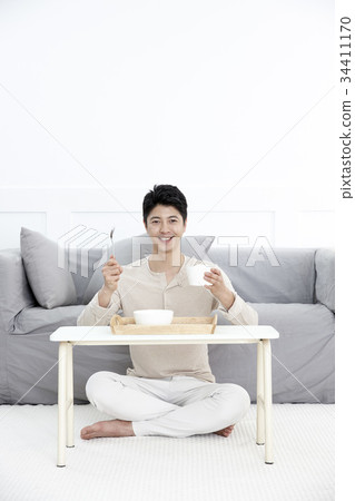 膳食，年輕人 34411170