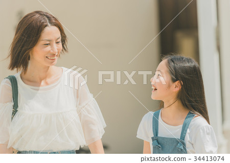 girl, young girl, Mother Daughter 34413074