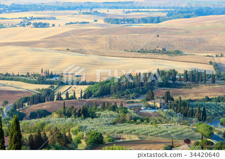Tuscany countryside, Pienza, Italy 34420640