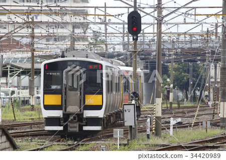 Mizuha Line Kiha Series E130 (Koriyama Station) 34420989