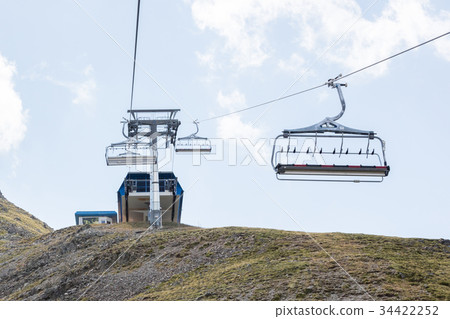 Ski lift cable booth or car Ski lift cable booth or car 34422252