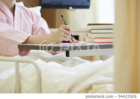 戰鬥疾病婦女寫作的東西 戰鬥疾病婦女寫作的東西 34422926