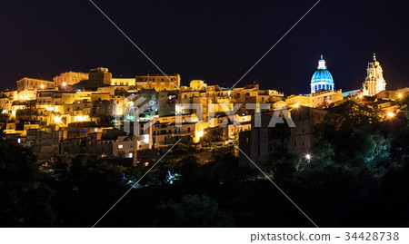 Night Ragusa town view, Sicily, Italy 34428738