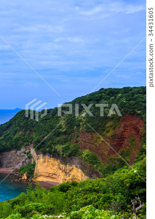 Red Daki Cliffs Shinjo Goto Goto Islands Red Daki Cliffs Shinjo Goto Goto Islands 34431605