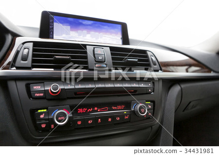 Navigation, center fascia, air conditioner, indoor, car 34431981