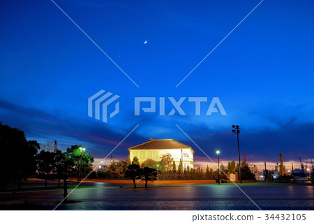 Port Island North Park at dusk Minato Ijinkan Port Island North Park at dusk Minato Ijinkan 34432105