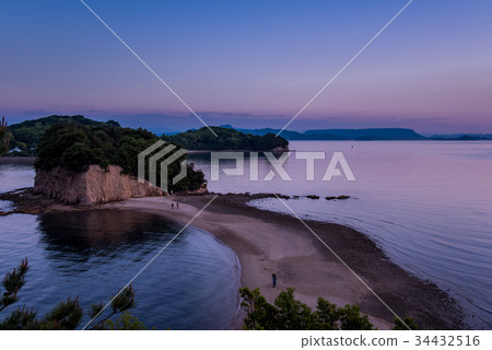 小豆島潮汐天使路走的夫婦 小豆島潮汐天使路走的夫婦 34432516