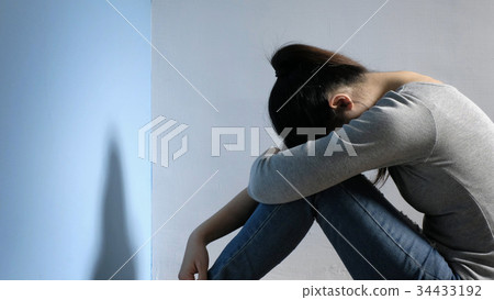 the depression woman 34433192