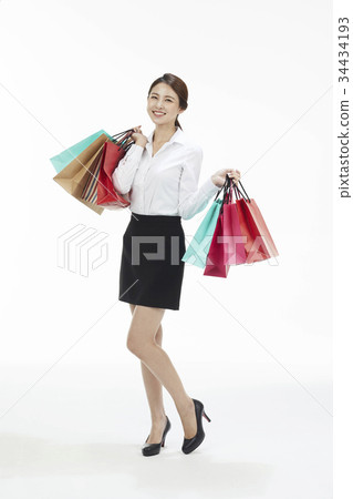 A woman shopping A woman shopping 34434193
