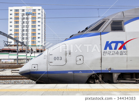KTX, Dongdaegu Station, Donggu, Daegu 34434383