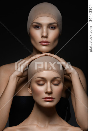 beautiful girls with natural makeup 34443504